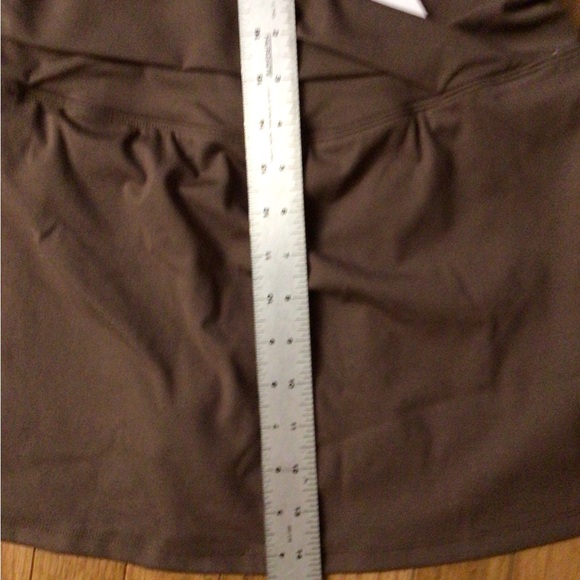 Yogalicious Lux Crosstown Skort with pockets Brown suede/coffee color - Picture 10 of 10